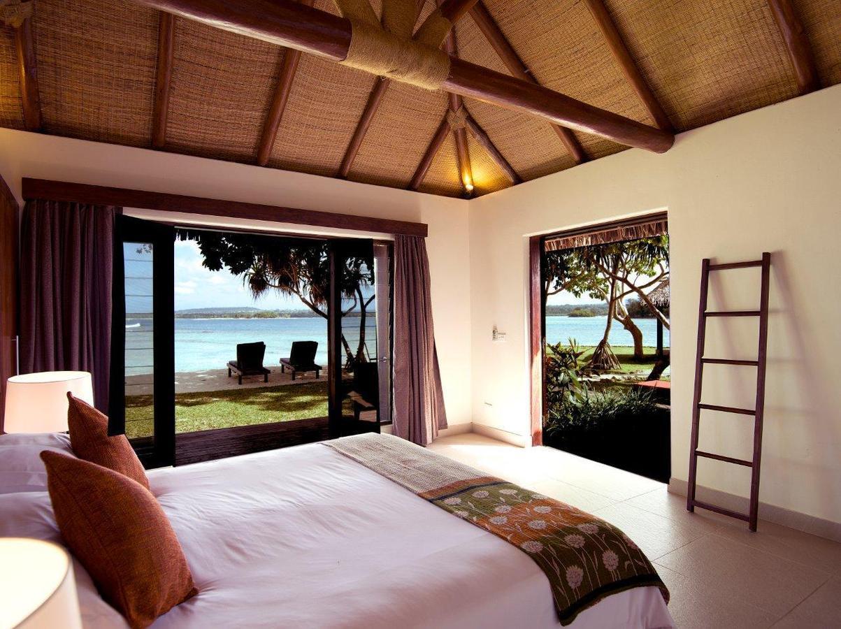 Eratap Beach Resort Порт-Вила Экстерьер фото