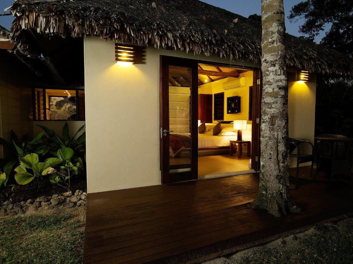 Eratap Beach Resort Порт-Вила Экстерьер фото