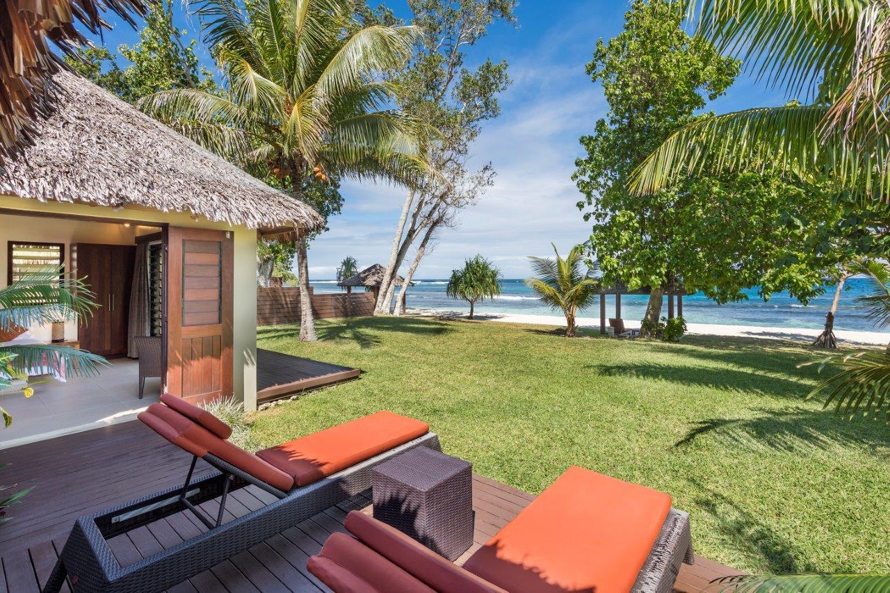 Eratap Beach Resort Порт-Вила Экстерьер фото